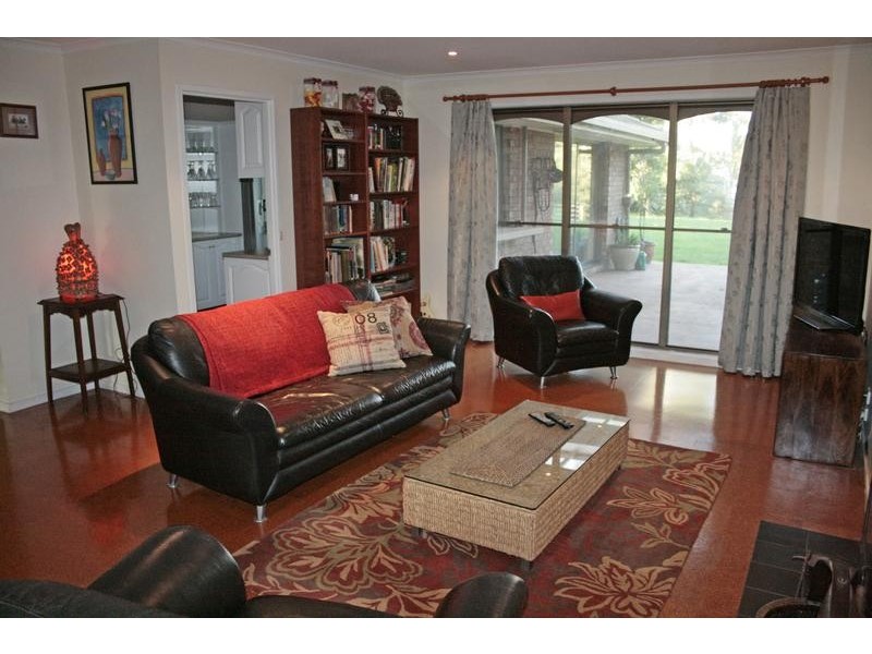 648 Main Western Road, Tamborine Mountain QLD 4272