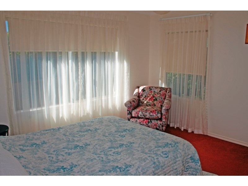 Eagle Heights QLD 4271