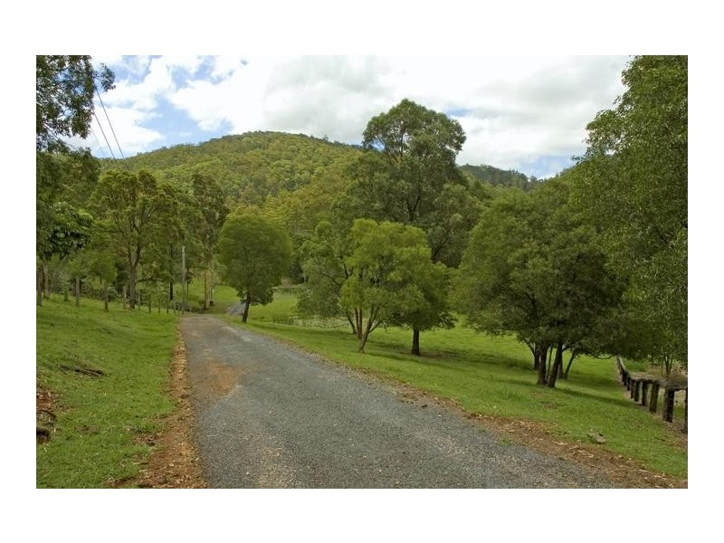33 Upper Ormeau Road, Tamborine Mountain QLD 4272