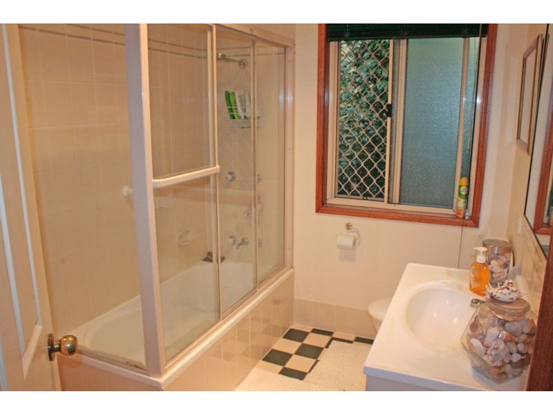 Eagle Heights QLD 4271