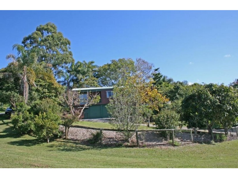 6 Makalu Court, Eagle Heights QLD 4271