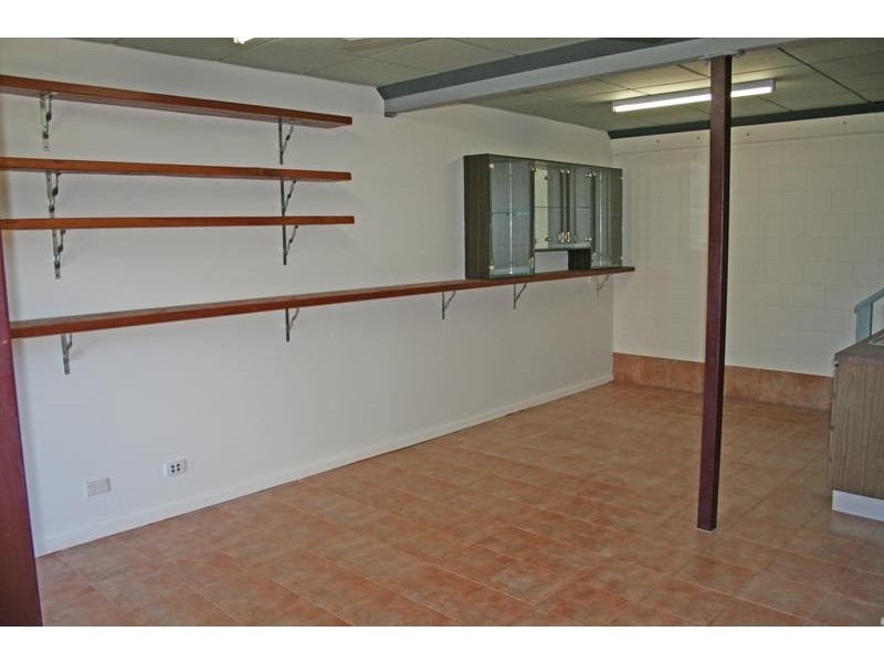 6 Makalu Court, Eagle Heights QLD 4271