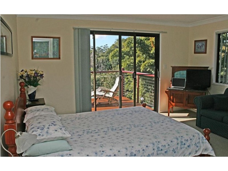 49 Benowa Street, Tamborine Mountain QLD 4272