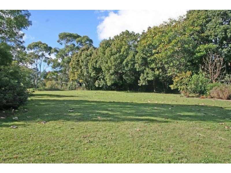49 Benowa Street, Tamborine Mountain QLD 4272