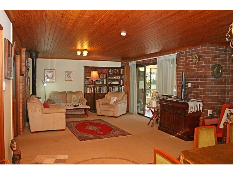 7 Alpine Terrace, Tamborine Mountain QLD 4272