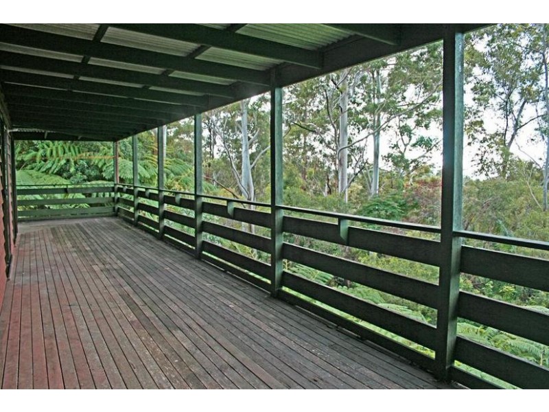 69 Contour Road, Eagle Heights QLD 4271