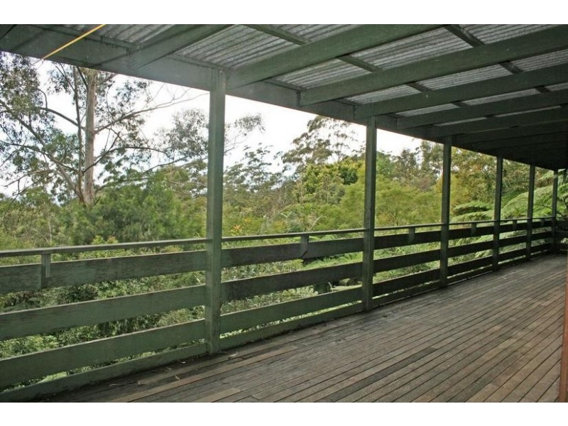 69 Contour Road, Eagle Heights QLD 4271