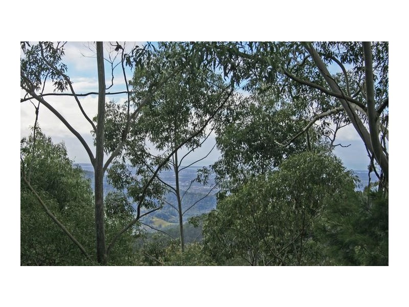 69 Contour Road, Eagle Heights QLD 4271