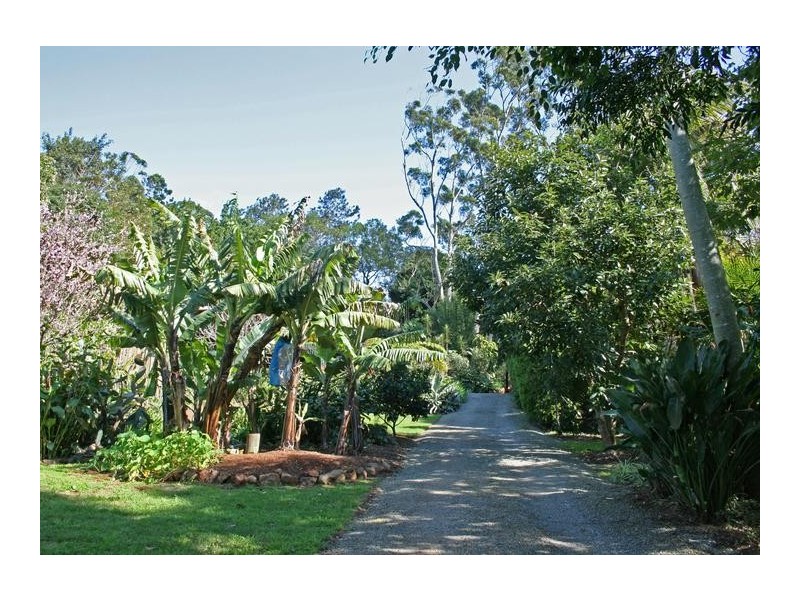 9 Long Road, Eagle Heights QLD 4271