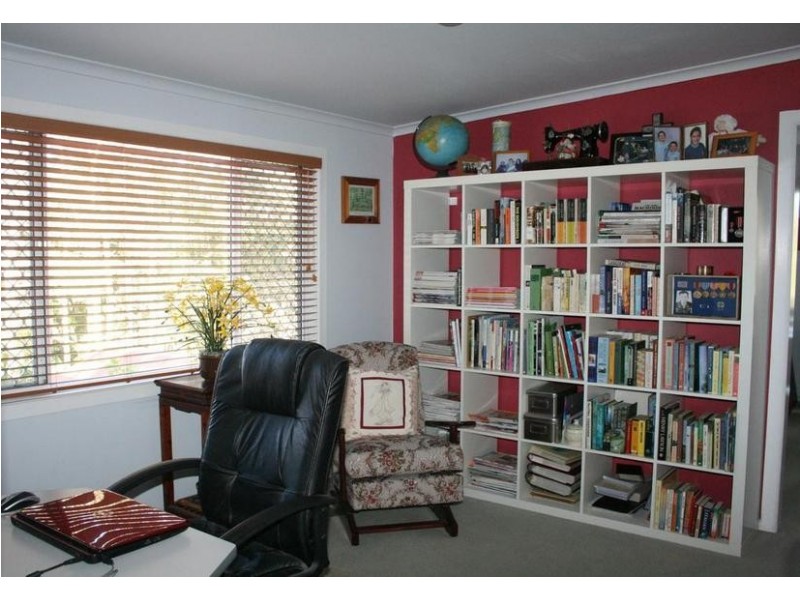 Eagle Heights QLD 4271