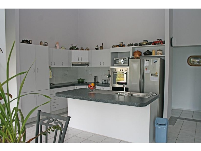 607 Henri Robert Drive, Mount Tamborine., Tamborine Mountain QLD 4272