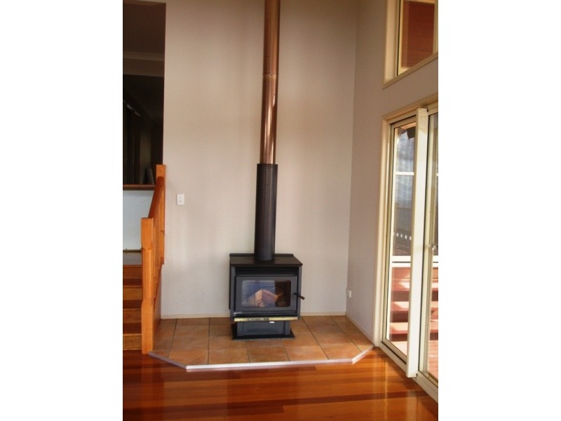 143 Guanaba Road, Tamborine Mountain QLD 4272