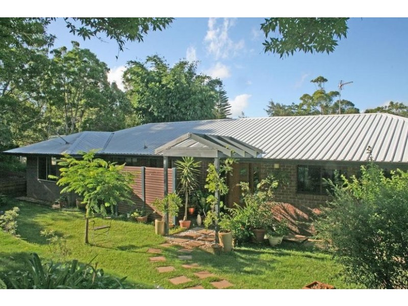 10 Shiloh Drive, Tamborine Mountain QLD 4272