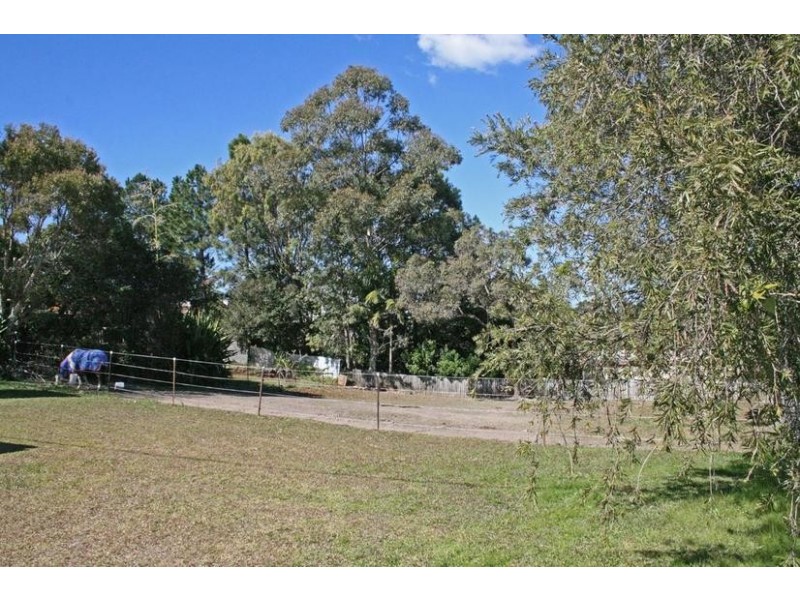 Eagle Heights QLD 4271