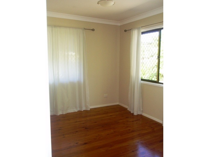 Eagle Heights QLD 4271