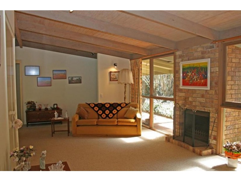 81 Prospect Street, Tamborine Mountain QLD 4272