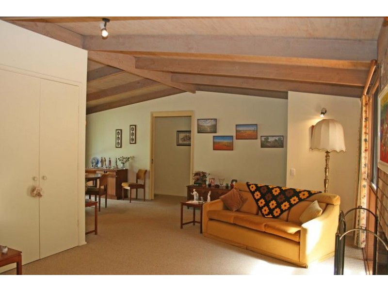 81 Prospect Street, Tamborine Mountain QLD 4272