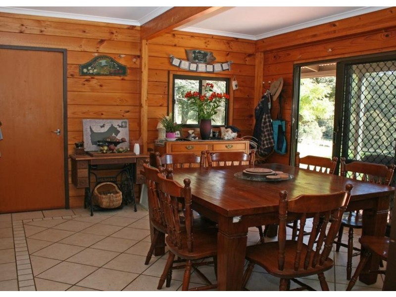 50 Lahey Lookout Road, Tamborine Mountain QLD 4272