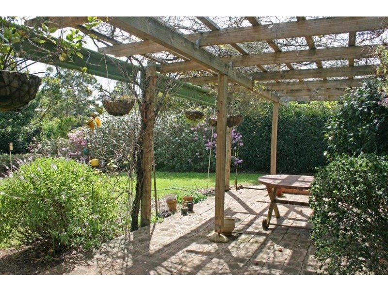 53 Paradise Drive, Eagle Heights QLD 4271