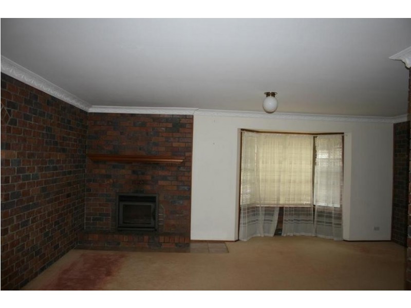 53 Paradise Drive, Eagle Heights QLD 4271