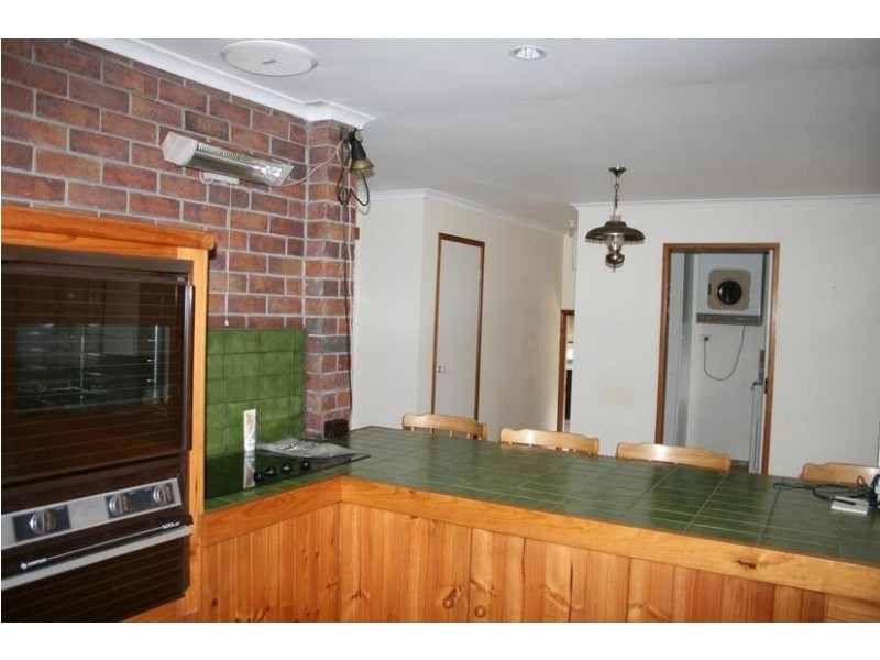 53 Paradise Drive, Eagle Heights QLD 4271