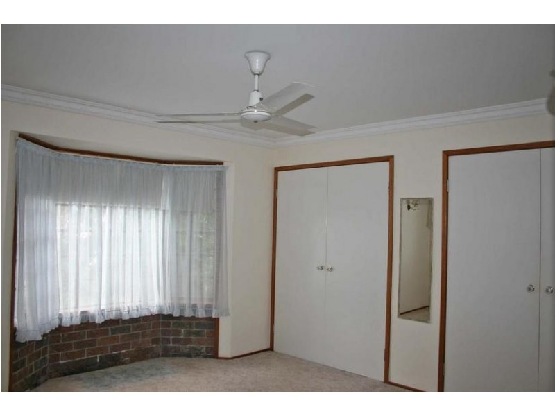 53 Paradise Drive, Eagle Heights QLD 4271