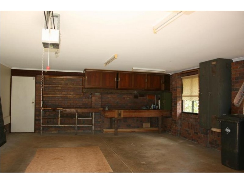 53 Paradise Drive, Eagle Heights QLD 4271