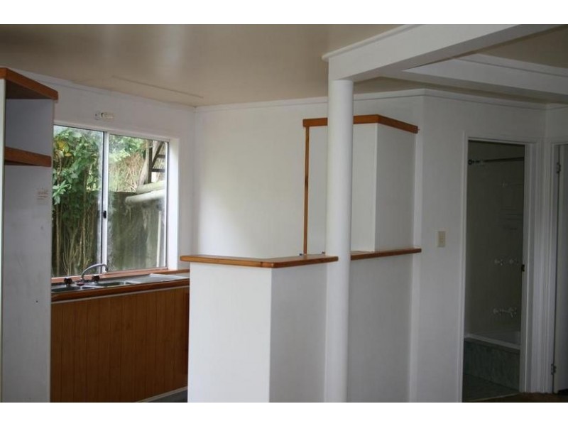 18 Ohia Court, Eagle Heights QLD 4271