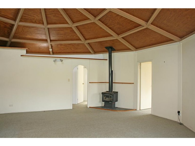 18 Ohia Court, Eagle Heights QLD 4271