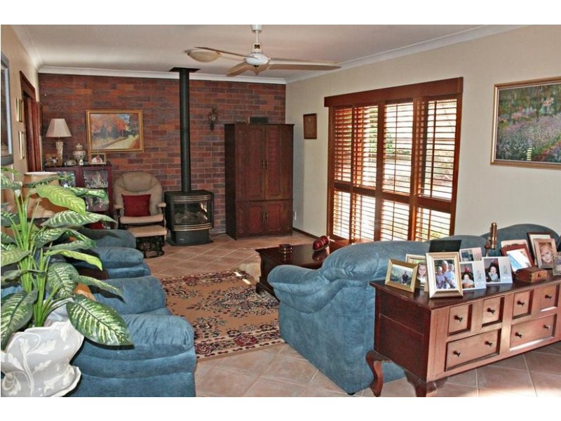 59 Benowa Street, Tamborine Mountain QLD 4272