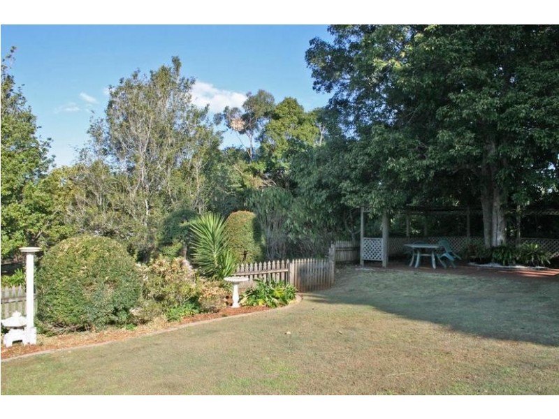 59 Benowa Street, Tamborine Mountain QLD 4272