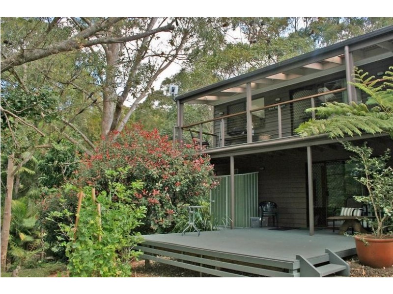 9 Madura Court, Tamborine Mountain QLD 4272