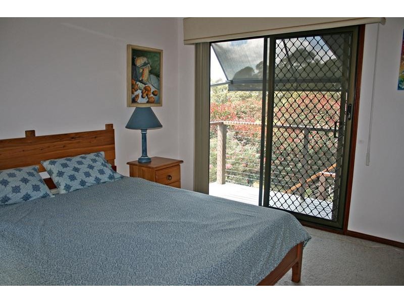 9 Madura Court, Tamborine Mountain QLD 4272