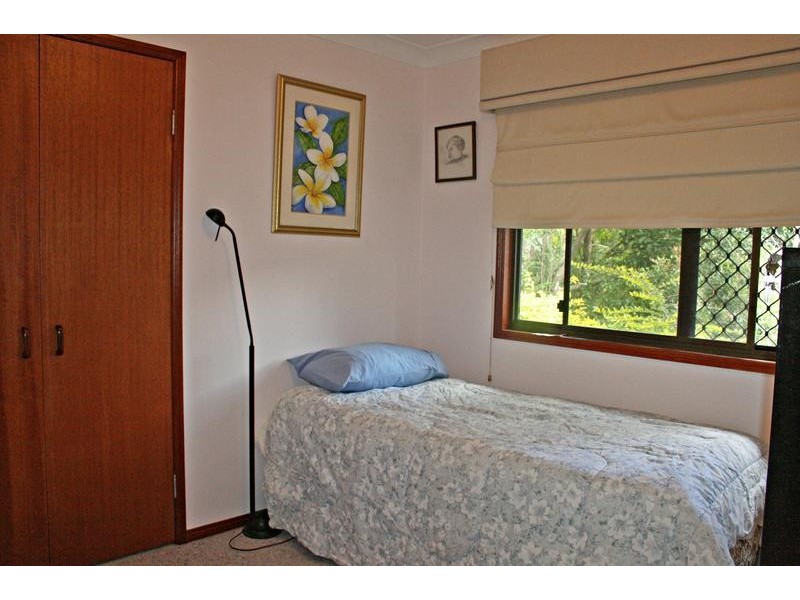 9 Madura Court, Tamborine Mountain QLD 4272
