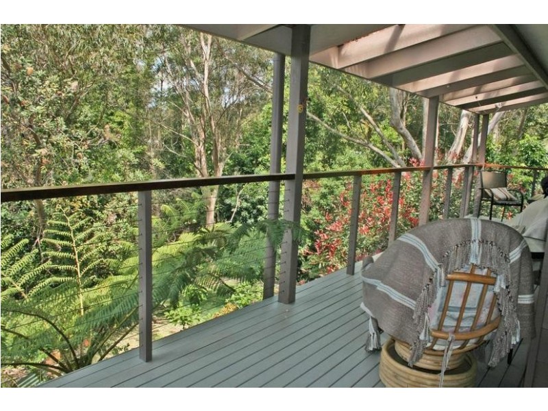 9 Madura Court, Tamborine Mountain QLD 4272