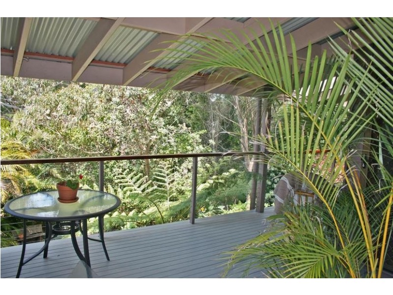 9 Madura Court, Tamborine Mountain QLD 4272