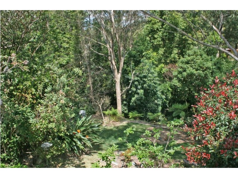 9 Madura Court, Tamborine Mountain QLD 4272