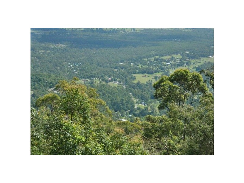 145 Sierra Drive, North Tamborine QLD 4272