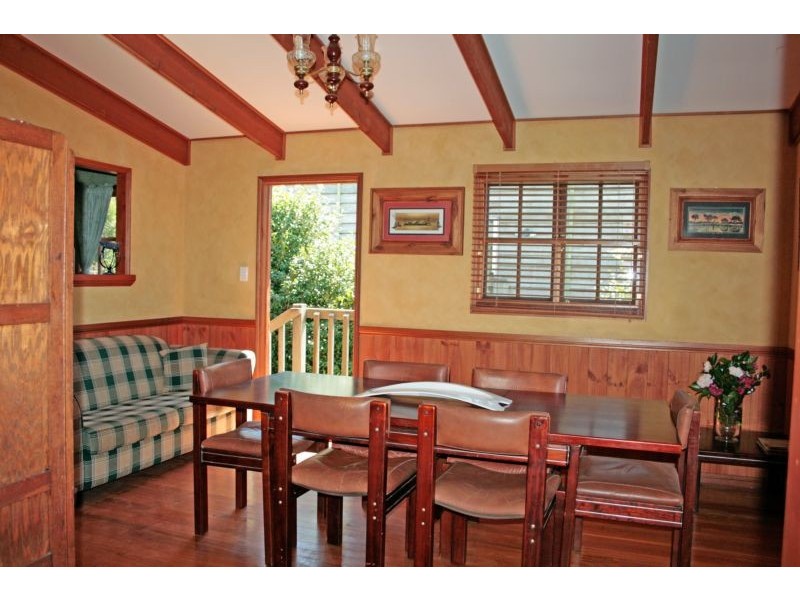 Eagle Heights QLD 4271