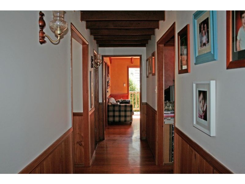 Eagle Heights QLD 4271