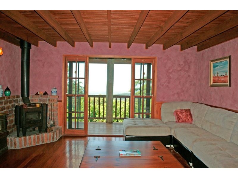 Eagle Heights QLD 4271