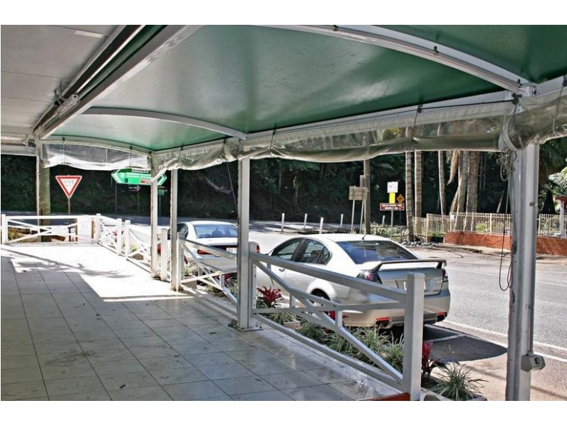 Shop 1,2,3/1-5 Eagle Heights Road, Eagle Heights QLD 4271