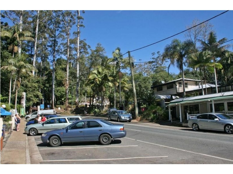 Shop 1,2,3/1-5 Eagle Heights Road, Eagle Heights QLD 4271