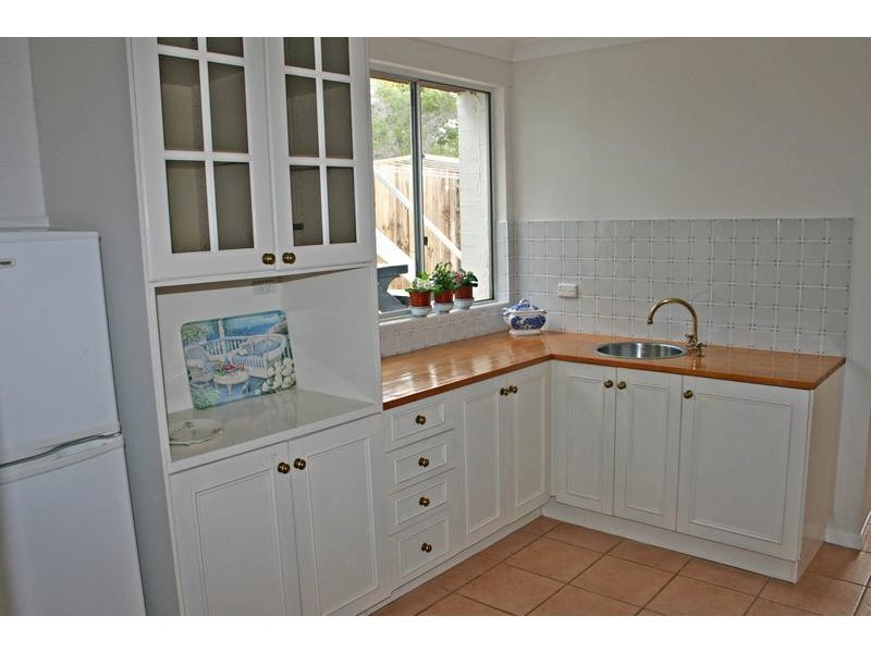 22 Cliff Way, Eagle Heights QLD 4271