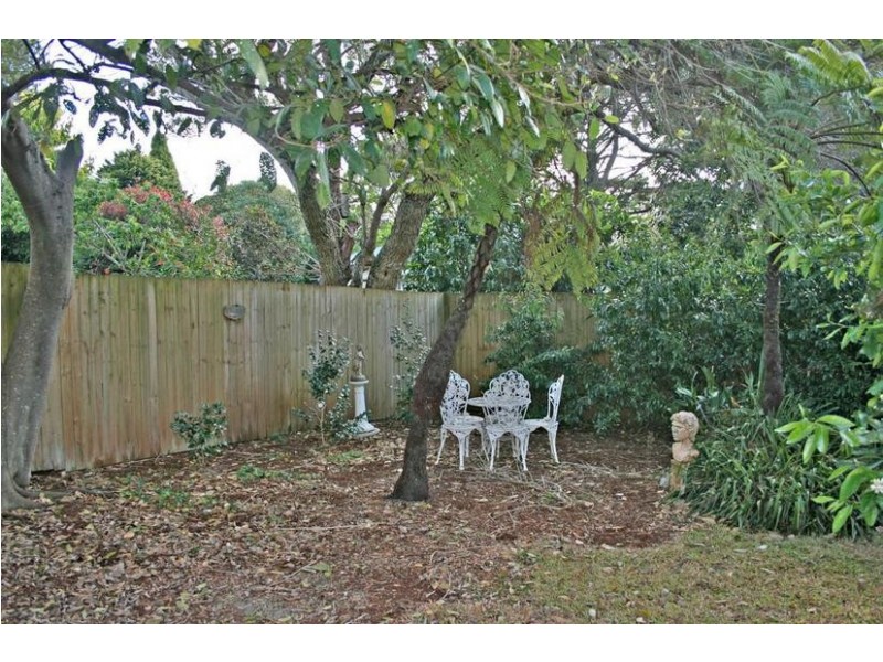 22 Cliff Way, Eagle Heights QLD 4271