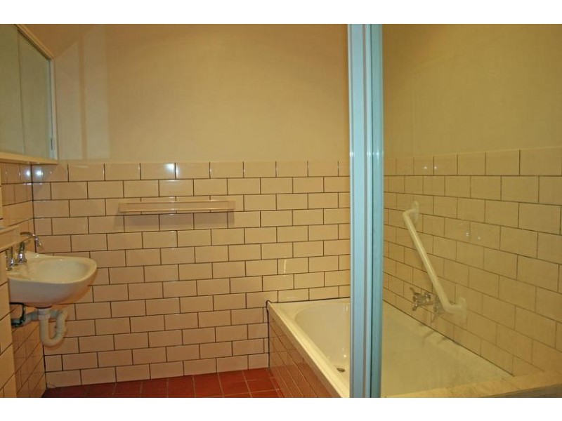 2/17 Huyber Lane, Eagle Heights QLD 4271