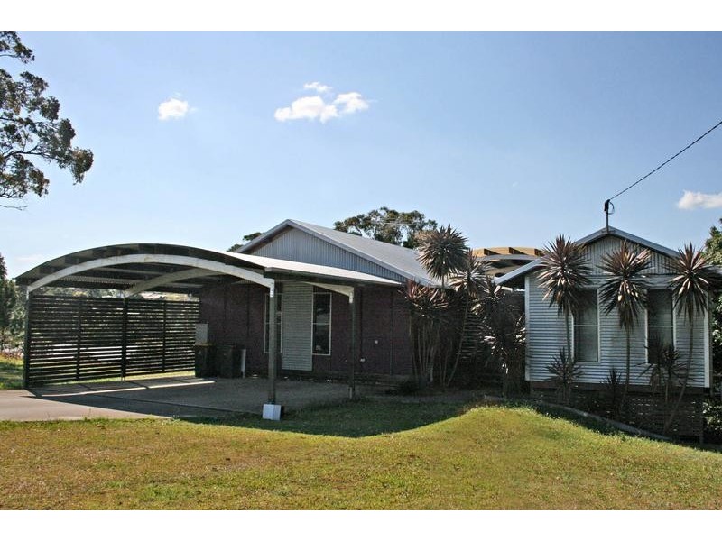 72 Magnetic Drive, Eagle Heights QLD 4271