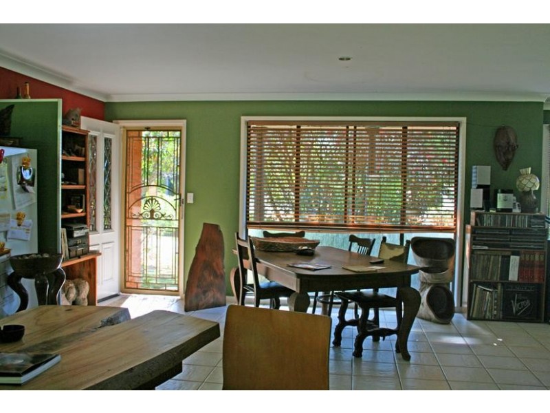 4 Mazama Court, Eagle Heights QLD 4271