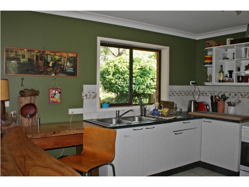4 Mazama Court, Eagle Heights QLD 4271