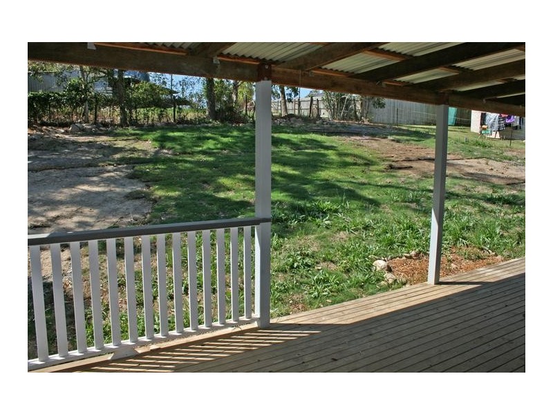 37 Tolima Drive, Eagle Heights QLD 4271